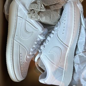 Womens Nike court vision low white